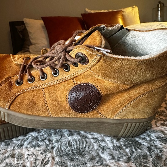 Remonte High-Top Sneakers - Picture 9 of 12